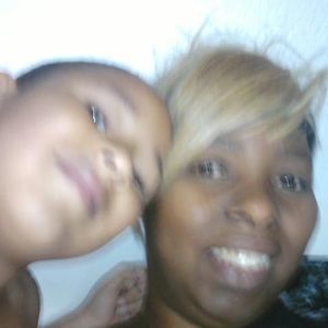 Meet your Posher, Iris